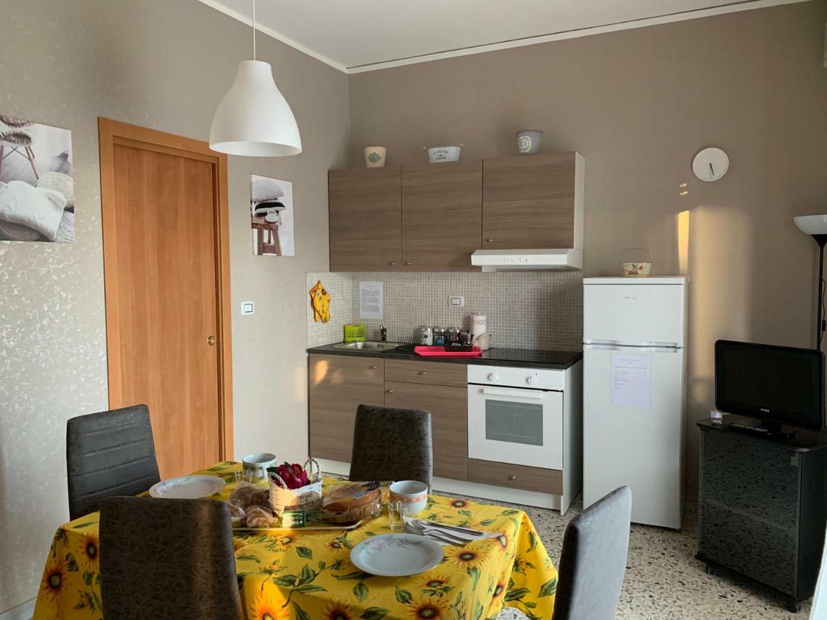 Corso Vittorio Emanuele Luxury House Apartment ซาแลร์โน ภายนอก รูปภาพ