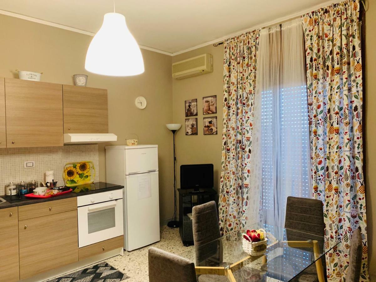 Corso Vittorio Emanuele Luxury House Apartment ซาแลร์โน ภายนอก รูปภาพ