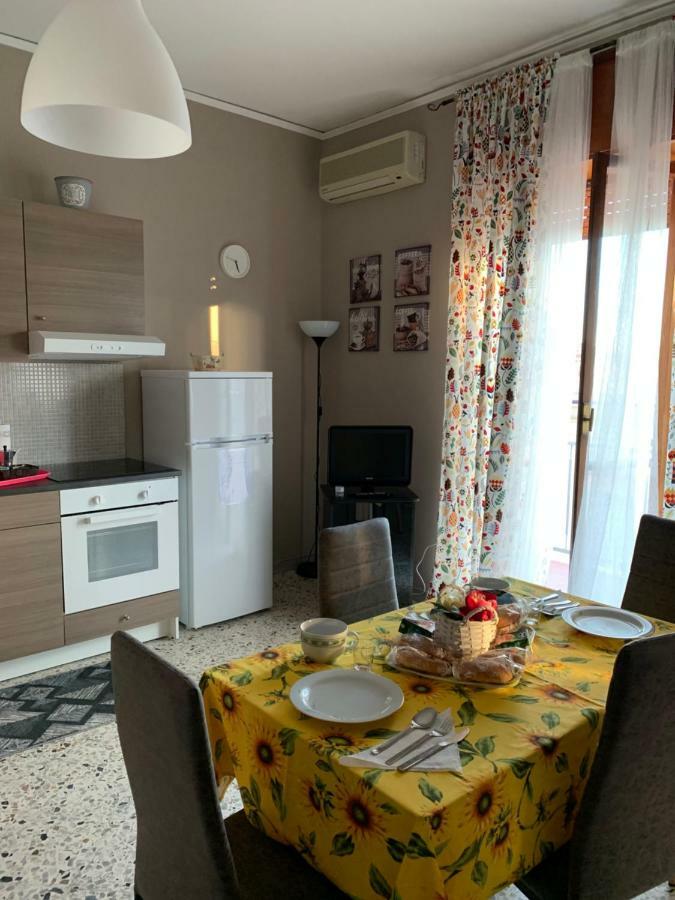 Corso Vittorio Emanuele Luxury House Apartment ซาแลร์โน ภายนอก รูปภาพ