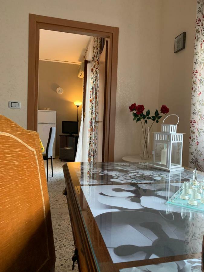 Corso Vittorio Emanuele Luxury House Apartment ซาแลร์โน ภายนอก รูปภาพ